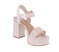 WOMAN'S SHOES IVORY PAT HEELS MACEY