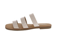 WOMAN'S SHOES CREAM PAT SANDALS CALA