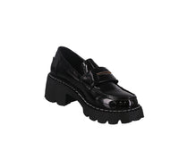 WOMAN'S SHOES BLACK PAT MONOLITH HANDLE-3