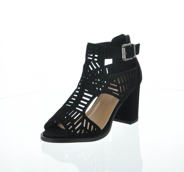 WOMAN'S SHOES BLACK SUEDE HEELS LEVIN-1