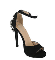 WOMAN'S SHOES BLACK SUEDE HEELS NAYARIT