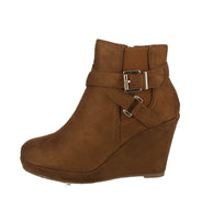 WOMAN'S SHOES TAN SUEDE BOOTIES OLESIA-62