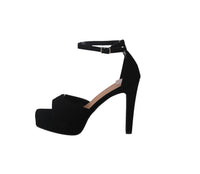 WOMAN'S SHOES BLACK NUB HEELS SONNET-1