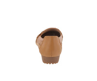 WOMAN'S SHOES TAN PU DOCKSIDE W165